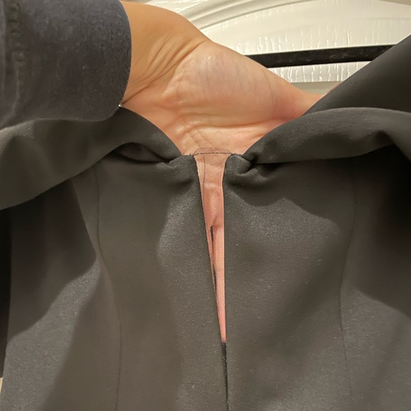 Ozgur Masur Off the Shoulder Gown Size 38 (6) Black - Picture 13 of 13